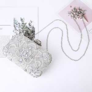 Diamond studded banquet bag, evening gown, hand-held evening gown bag