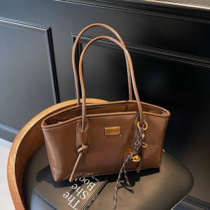 Large capacity tote bag