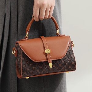 Retro trendy handbag