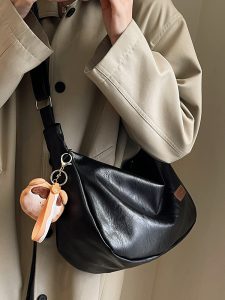niche underarm bag